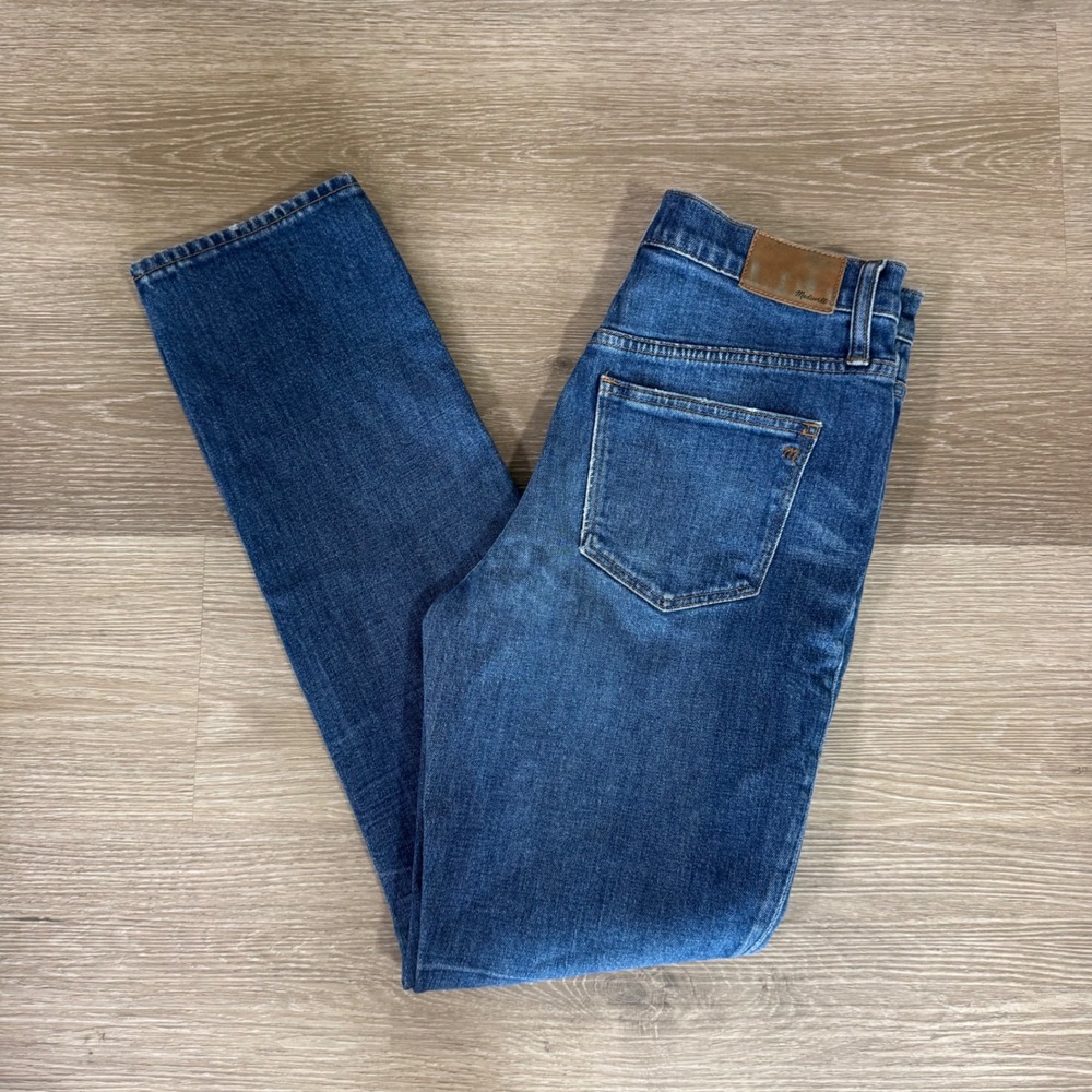 Madewell High-Rise Slim Boyjean Women 25 Blue Denim G7199 Distressed Jeans